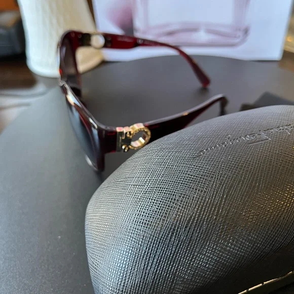 Salvatore Ferragamo Dark Red Sunglasses - Picture 2 of 6
